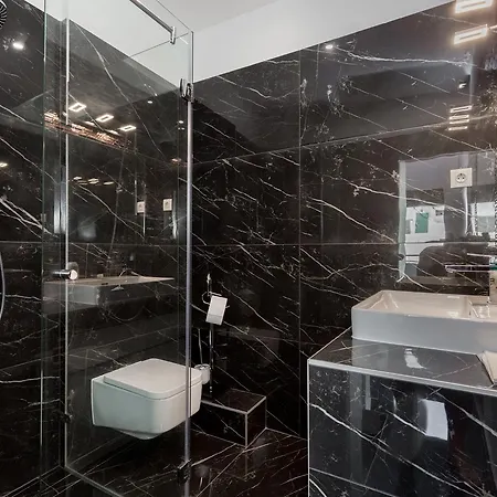 The Crystal Palace Apartment